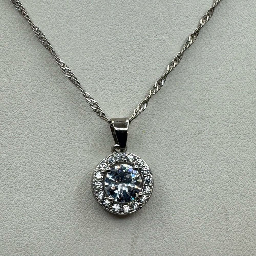 Silver Plated Halo Pendant Necklace Clear Crystal Rope Chain